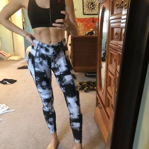Calvin Klein tie dye leggings